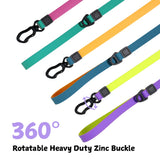 Leash grip detail